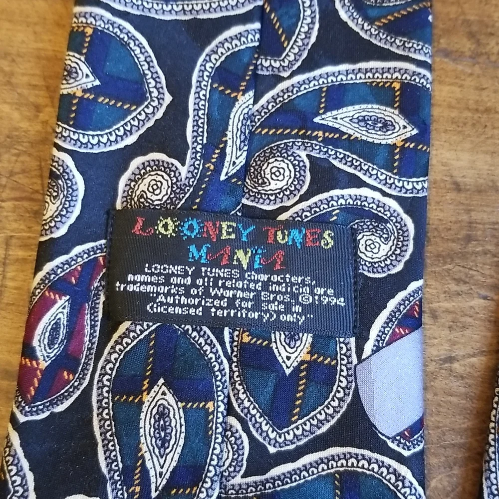 LOONEY TUNES TIE